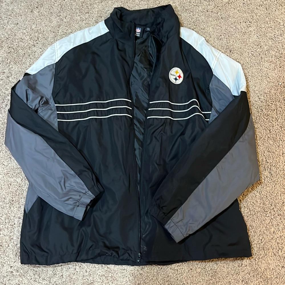 Official Pittsburgh Steelers Windbreaker (Size XXL)